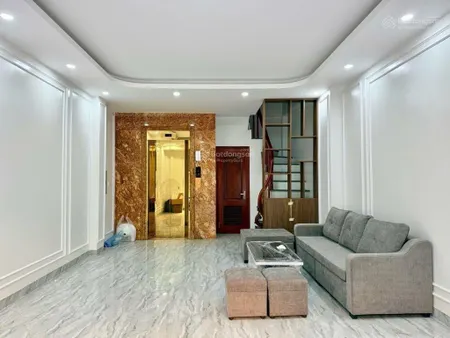 Bán nhà đội nhân, dt45m, nhà mới 7 tầng thang máy, ô tô vào nhà, kinh doanh