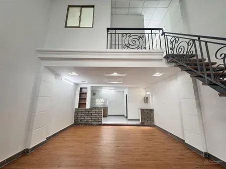 Nhà 2 tầng hẻm 3 gác đường số 4 p.trường thọ 65m2 chỉ 5 tỷ còn tl sát ga metro bình thái