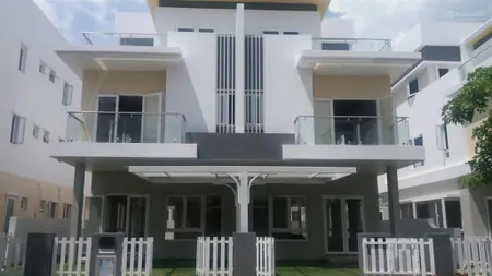 Bán gấp căn 75m2, đầy đủ nội thất, mới đẹp, view đẹp, 3pn 3wc, sổ hồng