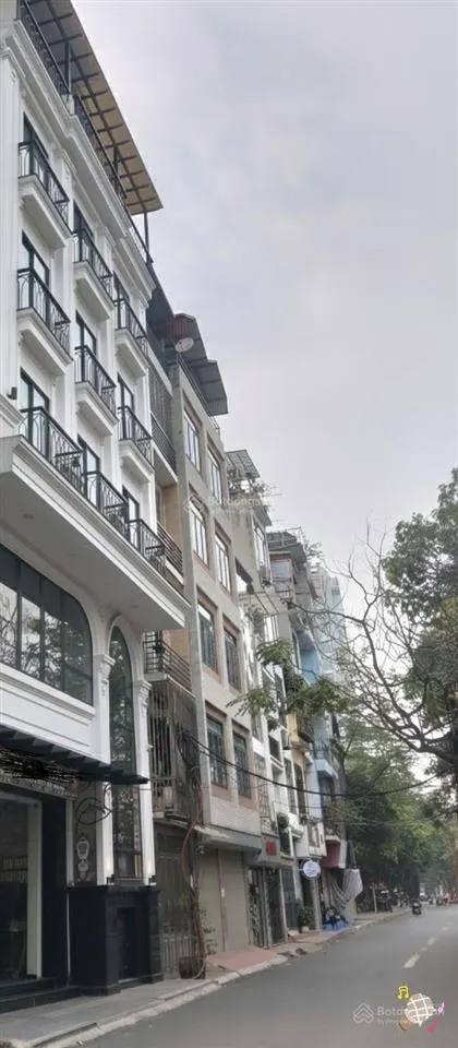 Phố đội nhân ba đình dtsd 45m mt 4,6m 11 tầng thang máy ô tô vào nhà kinh doanh