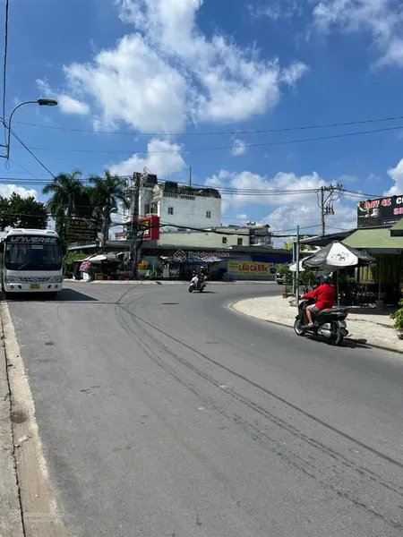 Cần bán nhanh tòa nhà văn phòng đang cho thuê mt đường 30 linh đông, thủ đức