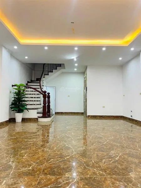 Bán nhà, phố vân hồ, hai bà trưng 73m, 7 tầng, mt 5m, giá 21.8 tỷ.