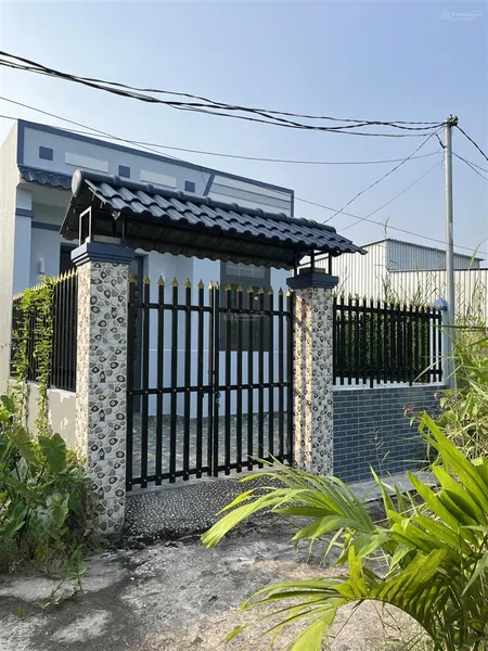 Nhà cấp 4 giá rẻ 78m2 2 phòng ngủ mỹ lộc, long an