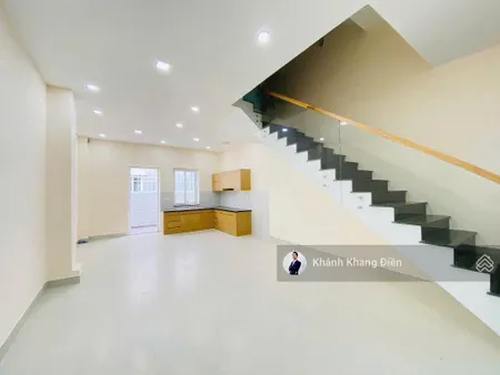 Mega village 3 mặt thoáng 5x19, cạnh hồ bơi, đường thông 12m 4 phòng 5wc nhỉnh 8 tỷ