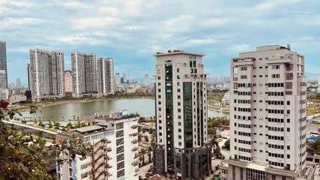 Cần bán gấp căn n04 thành thái tầng siêu đẹp, nhà siêu xịn sẵn sổ 0977 146 ***