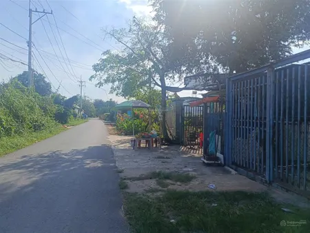 Ngã 4 chợ suối sâu, an tịnh, trảng bàng, đất 14x23=325m2 sổ riêng, đường lớn, 980 triệu