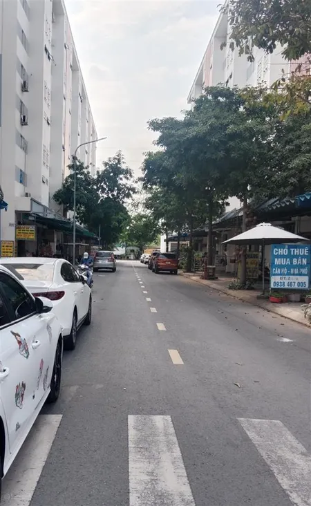Bán căn hộ góc thông tại phúc an city, 390tr giáp hóc môn hcm