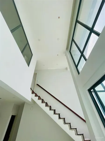 Bán duplex cao cấp d homme mặt tiền hồng bàng trực tiếp cđt