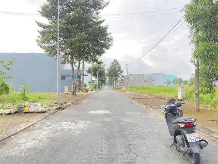 Duy nhất 2 lô 110m2 ( 5x22) kdc ngân thuận bình thủy, mặt tiền đường lớn, shr, 0969 949 ***