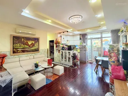 Căn 82m2 hoàng kim thế gia sổ hồng sẵn, nội thất, thanh toán 950tr ở ngay