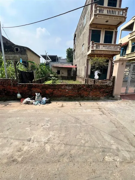 5ty7 có 81m tại do thượng tiền phong đường thông 4,5m