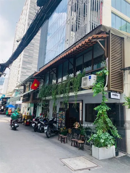 5mx18m nhà trệt 2 lầu hdt 35tr/th bán căn góc 2 mặt hẻm xe hơi 8m bình giã. giá 12.8 tỷ