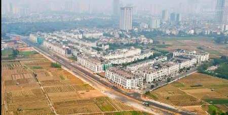 Cc gửi bán căn lk vườn 2 mặt thoáng cạnh đường lê quang đạo view công viên sđcc. 0988 832 ***