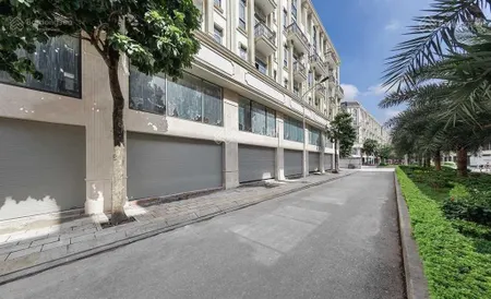 Chính chủ bán 97,5 m2 khe thoáng, 7 tầng. mt 6,5m vị trí đẹp hoàn thiện, giá 36 tỷ 0963 689 ***
