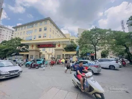 Đất đẹp 66m2 phố đội nhân phân lô cán bộ ô tô vào nhà.