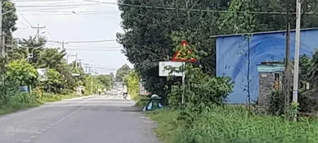 Cần bán lô đất ngay sát tt hậu nghĩa, mặt tiền đường 823 giá thanh lý