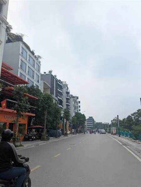 Mp xuân diệu có toà khách sạn 5* có hợp đồng thuê 30.000 usd/ tháng mới hoàn thiện