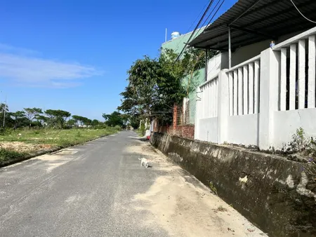 Bán đất kèm nhà riêng đang ở ổn định ở hoà hải