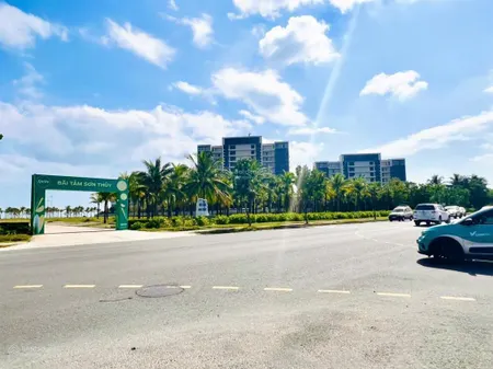 Bán lô đất đường 7m5 nguyễn cơ thạch sát đường trần quốc hoàn, bãi tắm sơn thủy, giá rẻ 8,6 tỷ/125m