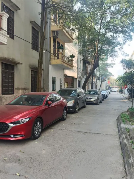 Mộ lao, hà đông, 43m2 2 mặt đường mt 4m phân lô ô tô tránh 13,5 tỷ