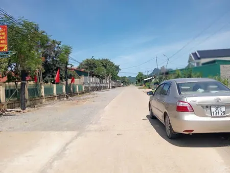 Mở bán giới hạn 30 lô đất tiềm năng tại xóm nhuội lạc lương yên thủy hòa bình 280tr/lô 0386 942 ***