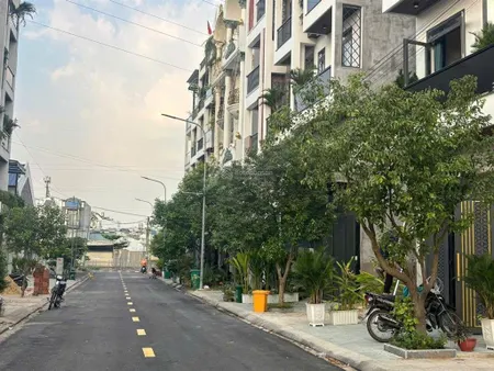 Lô đất khu phân lô giáp khu dân cư hà đô đường lê thị riêng quận 12 dt 5m x 20 đường 9m vỉa