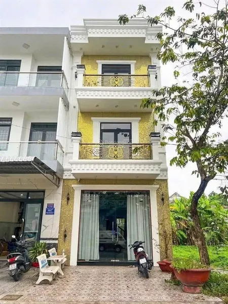 Nhà 4,95 tỷ trệt 2 lầu giá tốt nhất khu đường d6 kdc hồng loan cần thơ mẫu tân cổ điển, tp cần thơ