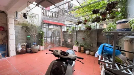 Bán gấp nhà phố lò đúc hai bà trưng 80 m2 5 tầng 7 phòng giá chào 13 tỷ 9