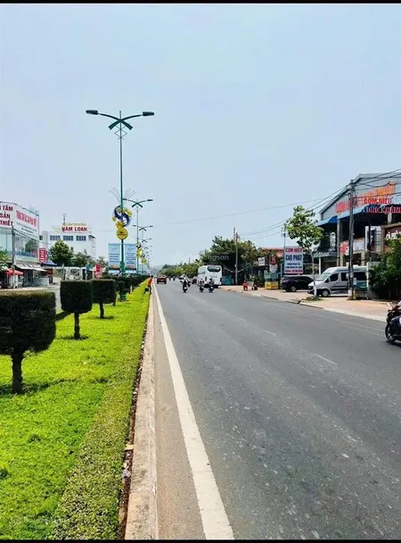 Bán lô đất mặt tiền đường hùng vương phường phú thuỷ phan thiết. mặt tiền kinh doanh đắc địa