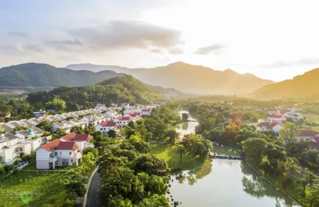 Bán căn biệt thự khu c xanh villas diện tích 258m2 thế đất bằng phẳng view đẹp không lỗi