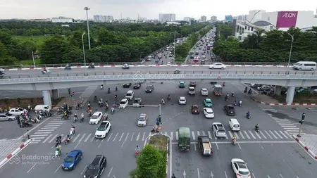 Bán đất vàng mặt đường cổ linh số 6 cổ linh, long biên đường 45m