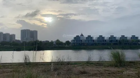 Bán cặp đông hải sát sông, ngũ hành sơn, dt 200m2