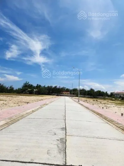 Bán đất biển kdc xuân hải, sông cầu phú yên. giá chỉ 9,8triệu/m2. 0905 948 *** mr thiện