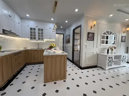 Lavida plus, chuyển nhượng 74m2 giá chỉ 5,4 tỷ full nội thất xịn, nhận nhà ở ngay. nhà trống mới