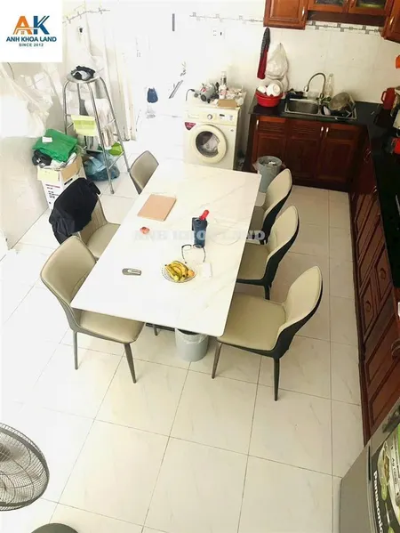Căn nhà 3 tầng gần giga mall, chợ bình triệu vị trí cực kỳ tiềm năng cả hiện tại lẫn tương lai