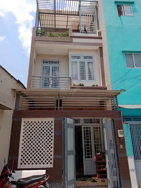 Cực hiếm nhà 3 tầng hẻm ô tô đs18 linh chiểu,ngay sát đh ngân hàng,sổ hồng riêng