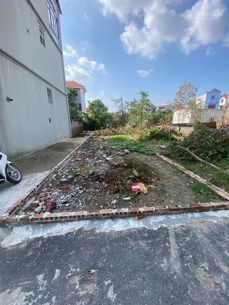 Bán đất đa tốn gia lâm | lô góc | ô tô vào | 48m mt 4m | trung tâm đầu tư thắng lớn