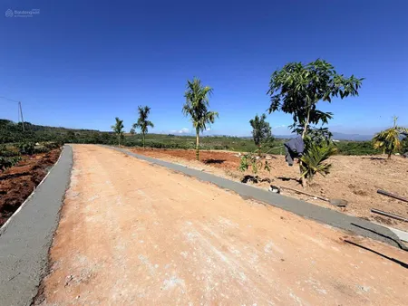 Đất đẹp diện tích lớn 266m2 chỉ có 490triệu/lô đinh văn lâm hà
