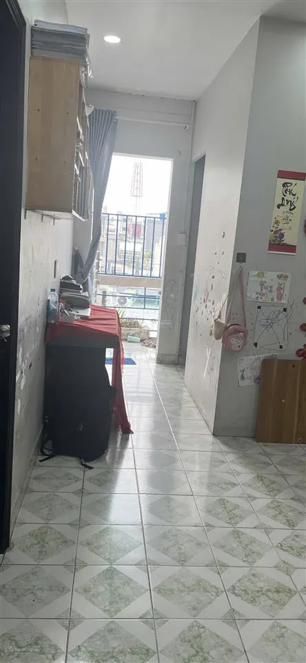 Mình cần bán căn hộ số 9 lê sát, tân phú, 50m, 2 phòng ngủ, tầng 3, giá rẻ 1.75 tỷ tuấn 0901 499 ***