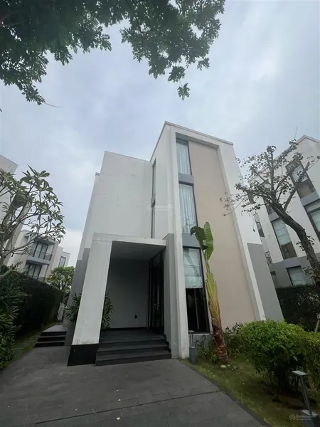 Bán biệt thự nghỉ dưỡng sun premier village đang có cam kết thu nhập, giá chỉ 28 tỷ