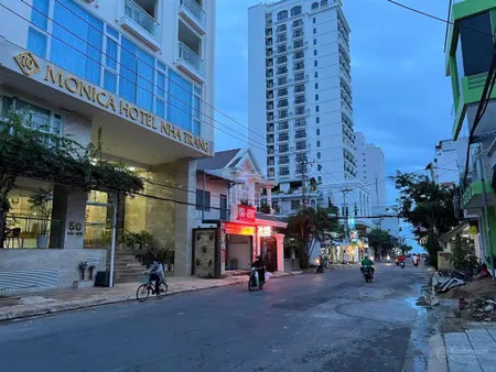 Bán đất xây ks mt bắc sơn, vĩnh hải, nha trang. dt 660m2 (ngang 15m) giá bán 125tr/m2.