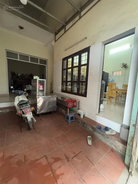 Bán gấp đất tại quan hoa, 24,9 tỷ, 79 m2, mặt tiền 7.2m, lô góc, ô tô, ngõ thông.