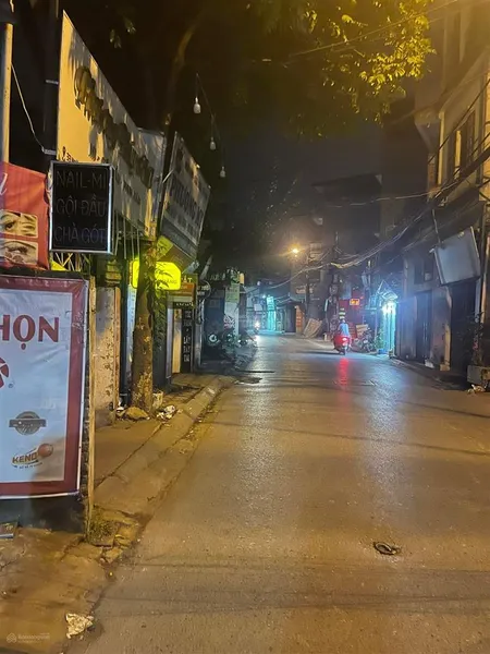 Thịnh liệt ô tô 2 chiều kinh doanh đỉnh trung tâm hoàng mai