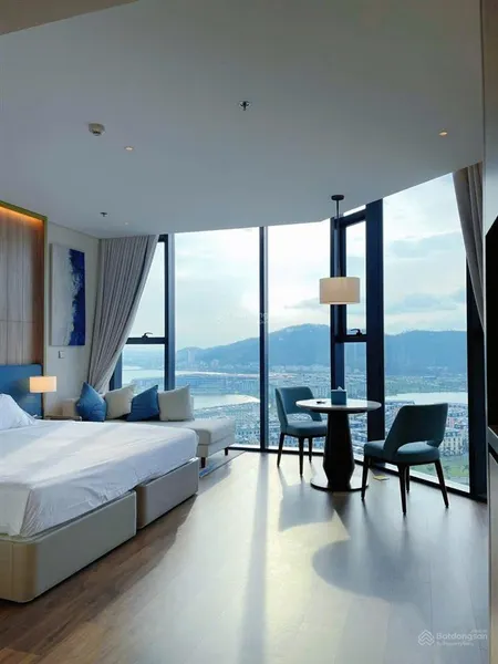 Bán gấp căn studio a la carte căn góc view biển & thành phố 2,8 tỷ giá tốt nhất