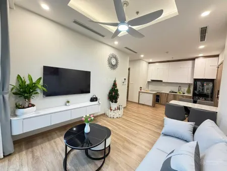 Cần bán căn 2pn 2wc 65m2 view hồ thiên nga giá 6,3 tỷ toà r1 onsen ecopark. hl 0964 007 *** ạ