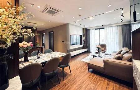 Bán căn hộ 3pn 97m2 full nội thất, tầng trung siêu thoáng mát, giá chỉ 9,3 tỷ