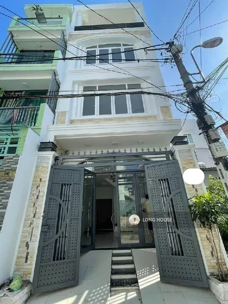 Nhà 4 tầng, 4.5mx 17m (sổ vuông), hẻm oto lớn phan đăng lưu ngay đinh tiên hoàng giáp q.1