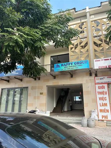 Căn shophouse mặt tiền dân chủ giá chỉ 4 tỷ, nhà hoàn thiện sẵn, tiện cho thuê ngay.0901 730 ***
