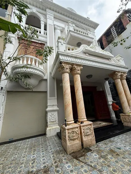 Siêu phẩm biệt thự tân cổ điển 300m2 ngang 10m hải châu. giá tốt nhất khu vực chỉ 76tr/m2