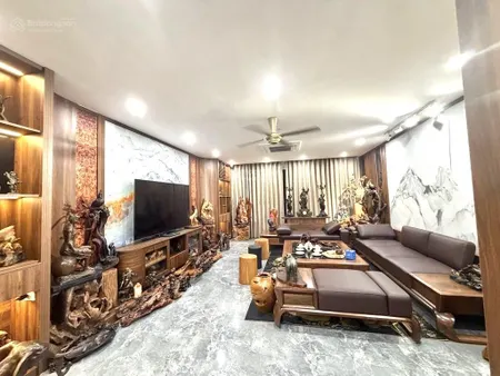 Vị trí vàng trung tâm ba đình 50 mét ra phố ngõ trước nhà rộng thẳng tắp thiết kế đẳng cấp